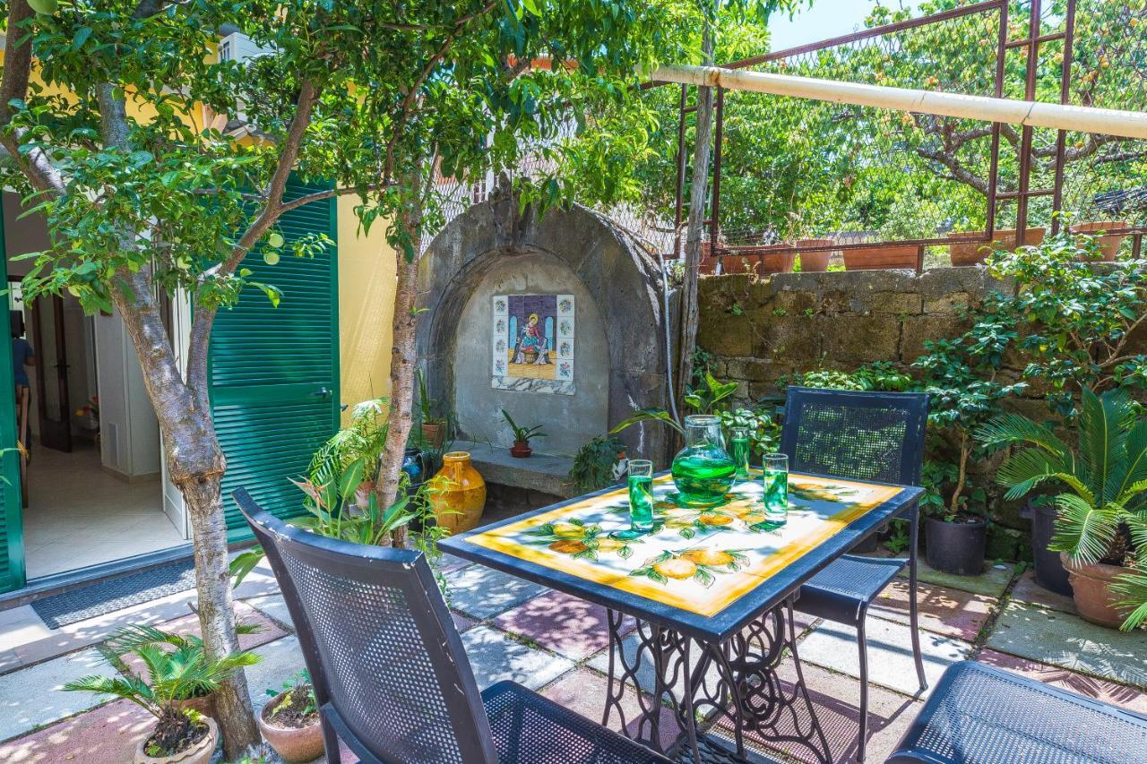Da Marisa Bed and Breakfast Sant'Agnello Exteriör bild